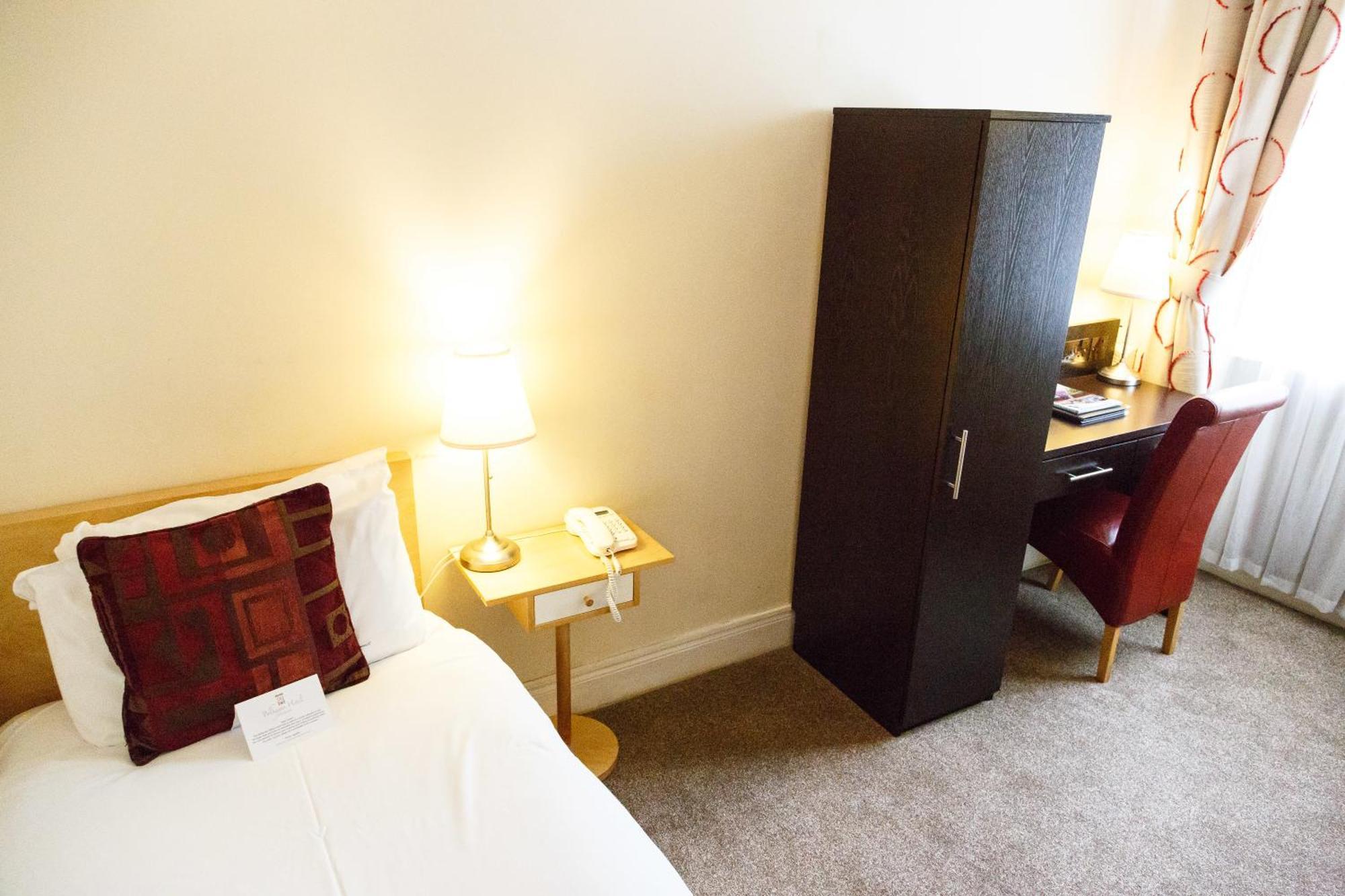 The Belhaven Hotel Glasgow Room photo